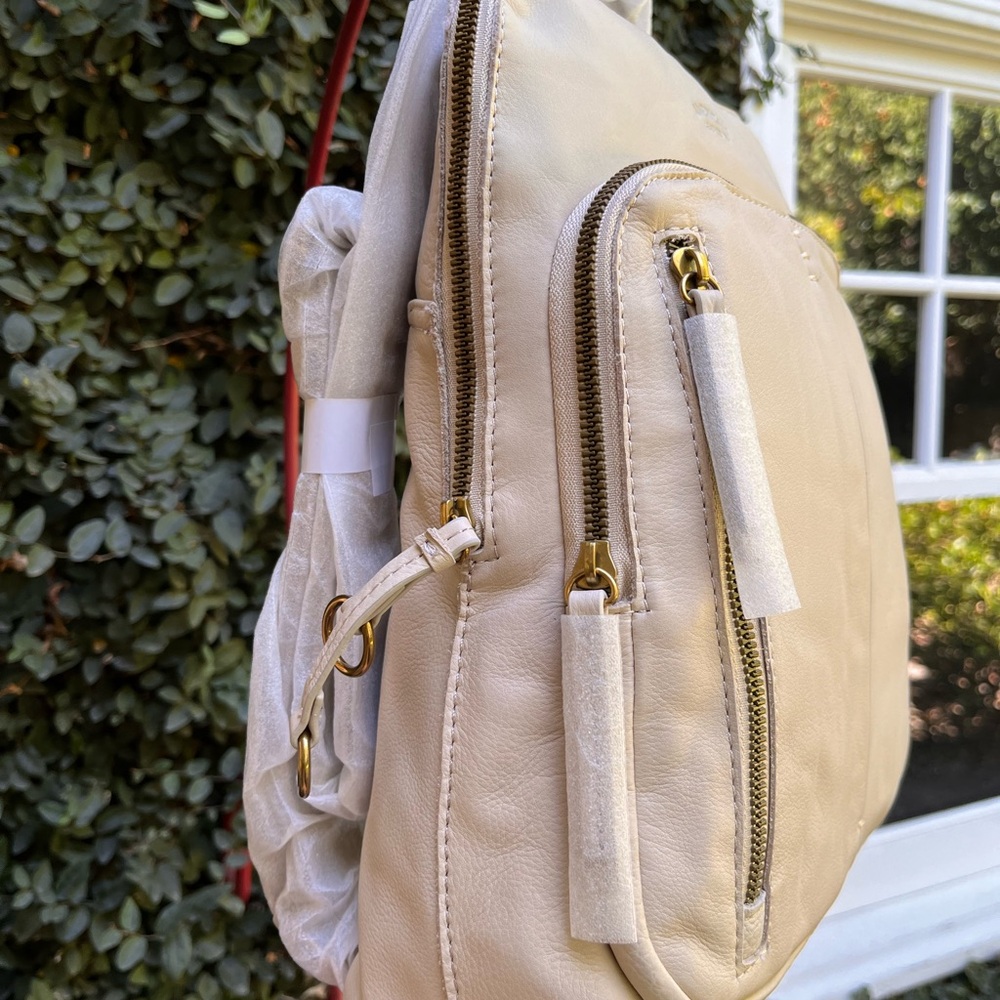 American Leather Co. Cream Backpack - Picture 3 of 11